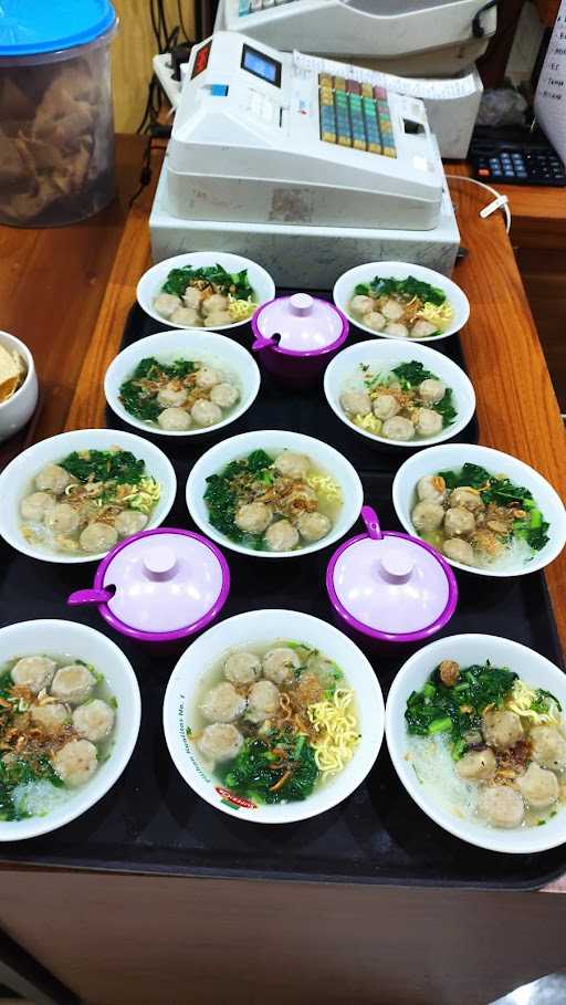 Bakso & Mie Ayam Benhil Manado 8