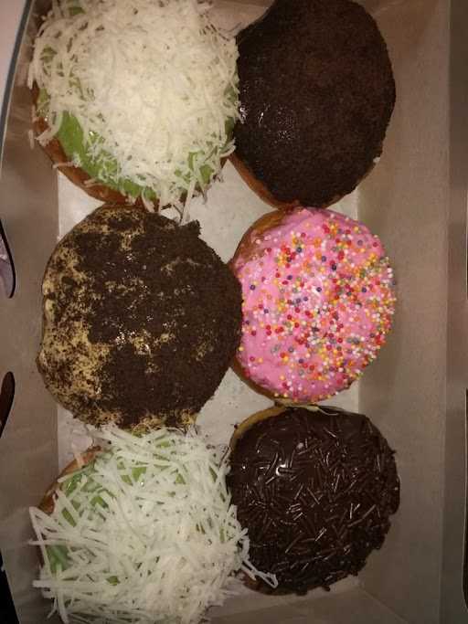 Donat Tino 9