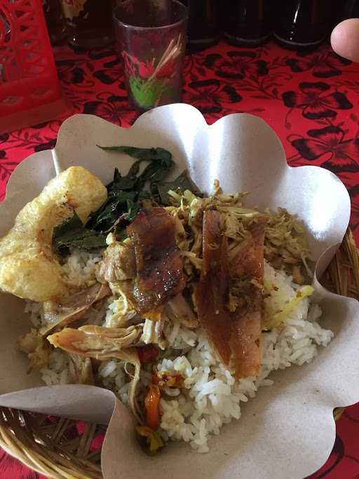 Warung Babi Guling Buk Eka 8