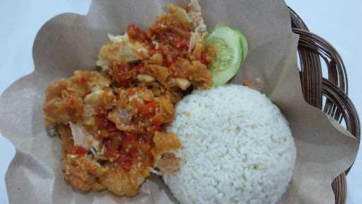 Bebek Goreng Pak Gombloh Tki 7