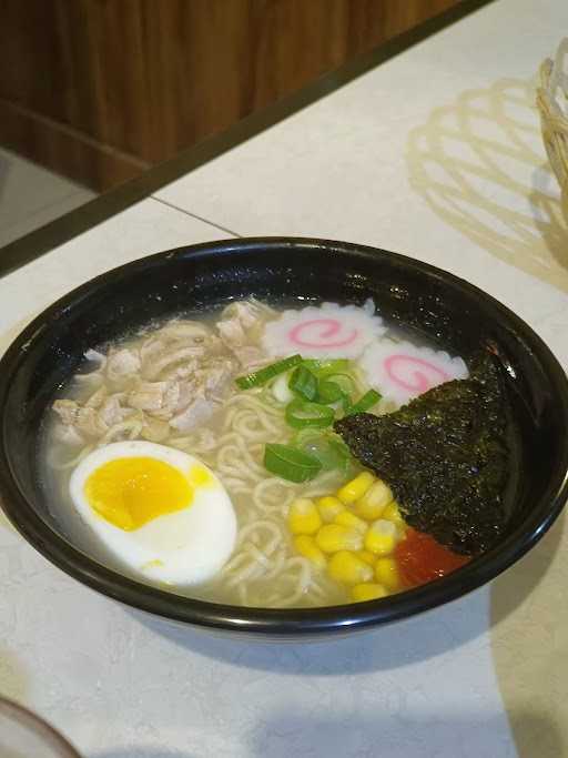 Kazoku Ramen 10