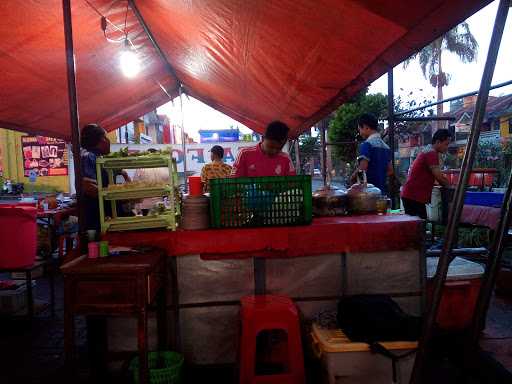 Nasi Uduk 68 Pasar Segar Kopo 9