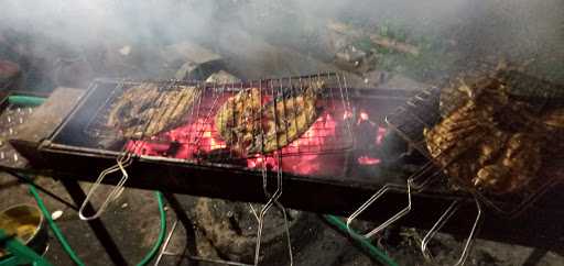 Warung Ikan Bakar Bang Ulin 6