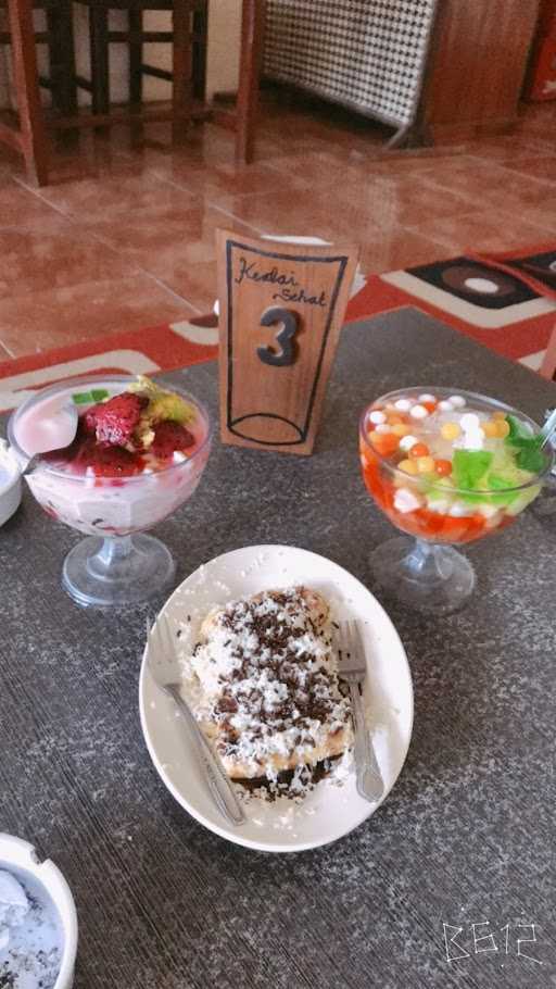 Kedai Sehat Susu Murni 4