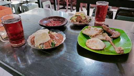 Nasi Pecel Yu San Tegal 1