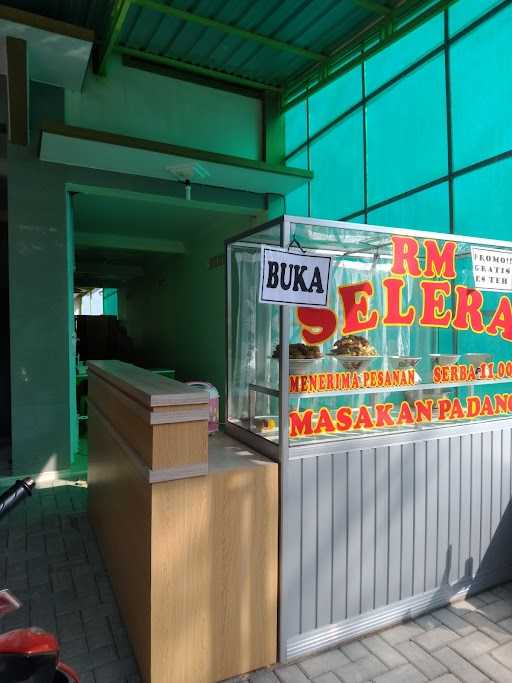 Rm Selera Masakan Padang 8