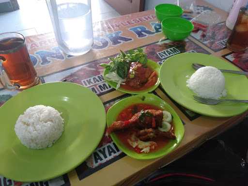 Warung Makan Lesehan Pondok Raos 10