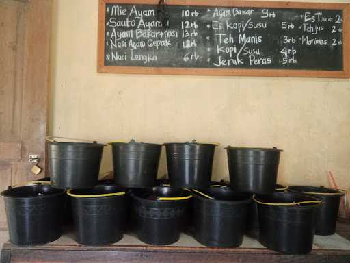 Warung Mie Ayam Bayeman Permai 9