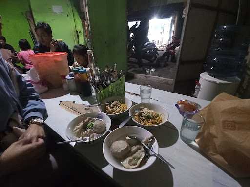 Mie Baso Pangsit Spesial Mas Parjo 5