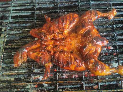 Ayam Goreng Bakar Katineung 7