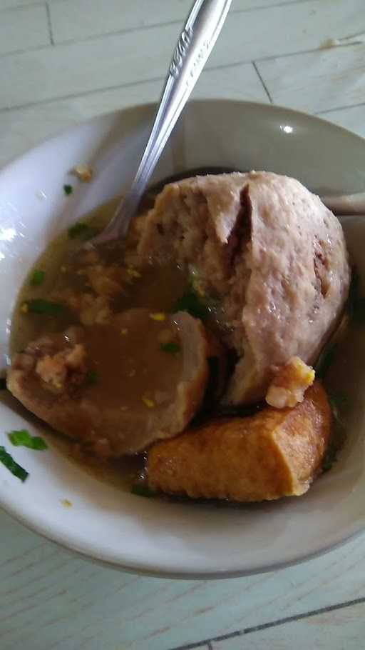 Bakso Rudal Ari Yanto 3