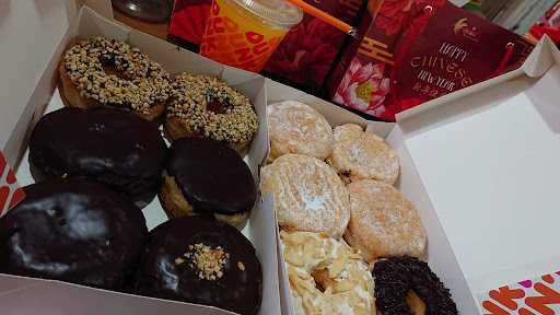 Dunkin' Donuts (Kopo Bihbul) 7