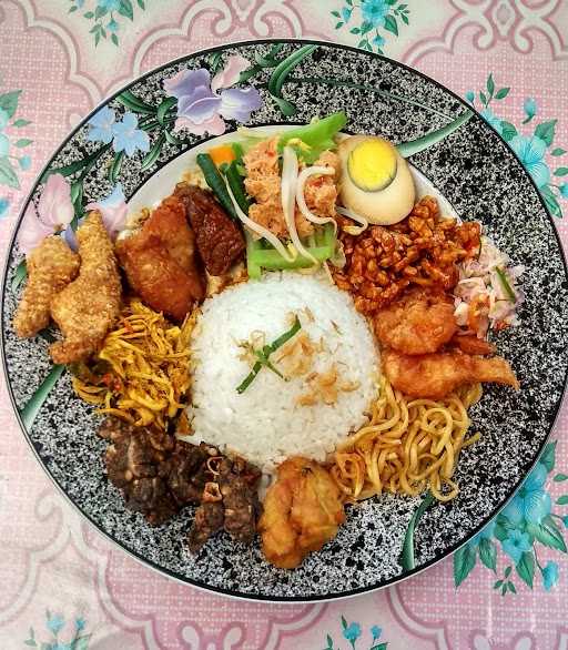 Kantin Agat & Nasi Jinggo Daymon 10