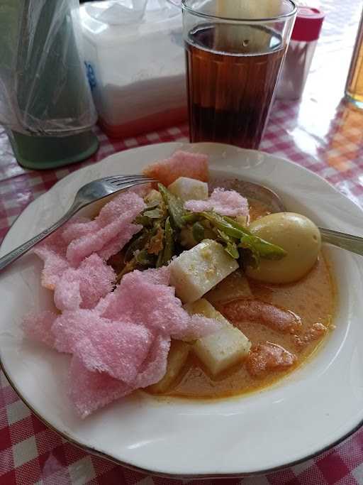 Lontong Sayur Padang Uwo 3