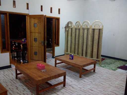 Rumah Makan Padang 9