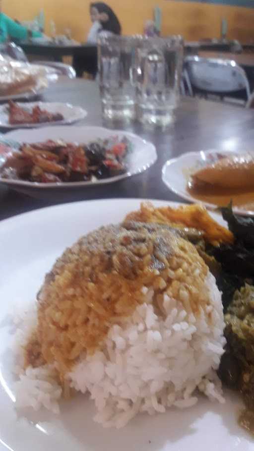 Rumah Makan Sinar Kapau 2