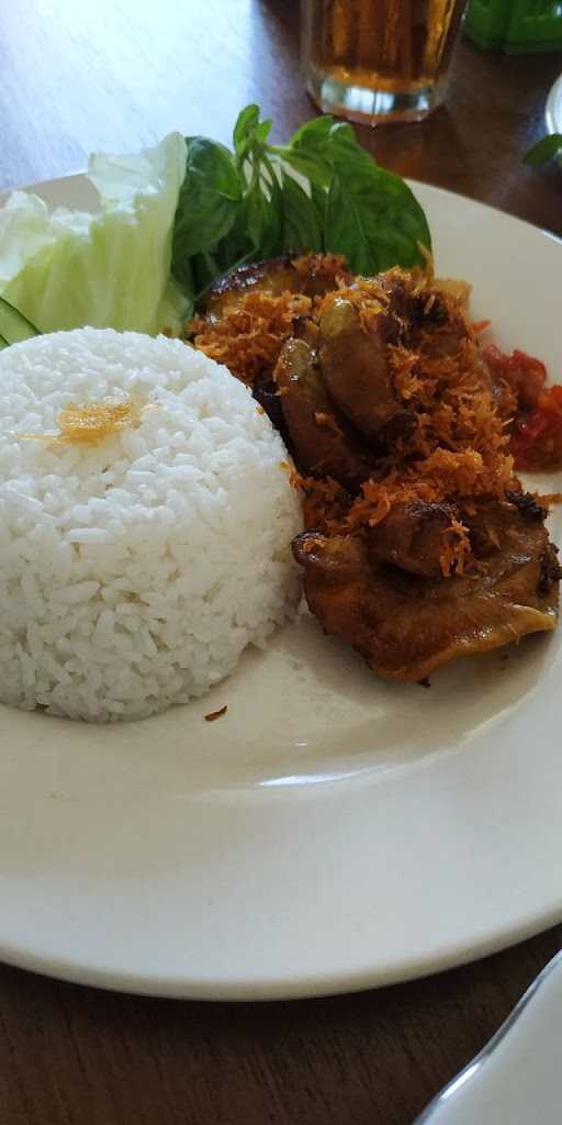 Warung Kertasari 6