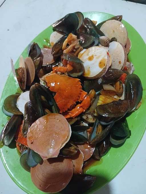 Seafood 68 Suka Sari 8