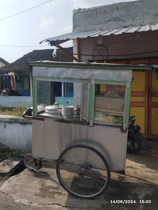 Warung Bakso Sabet Dan Lauk Pauk 2