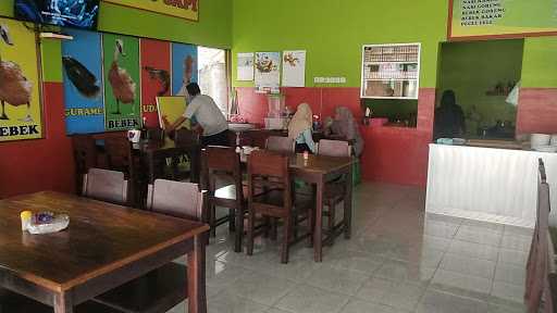 Warung Pecel Lele Ibu Supri 3