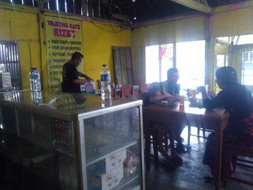 Warung Sate Rizki 10