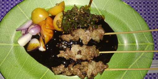 Warung Sate Tanuji 1