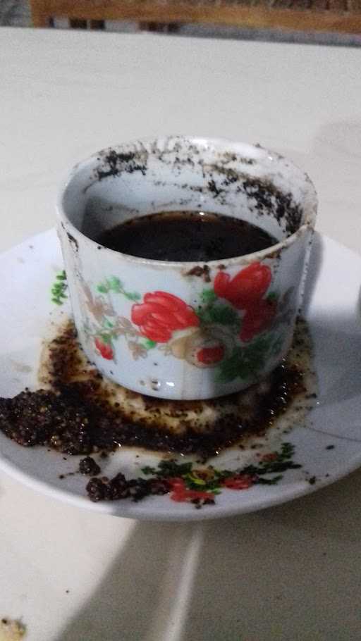 Warung Kopi Mbah Mad Zr 1