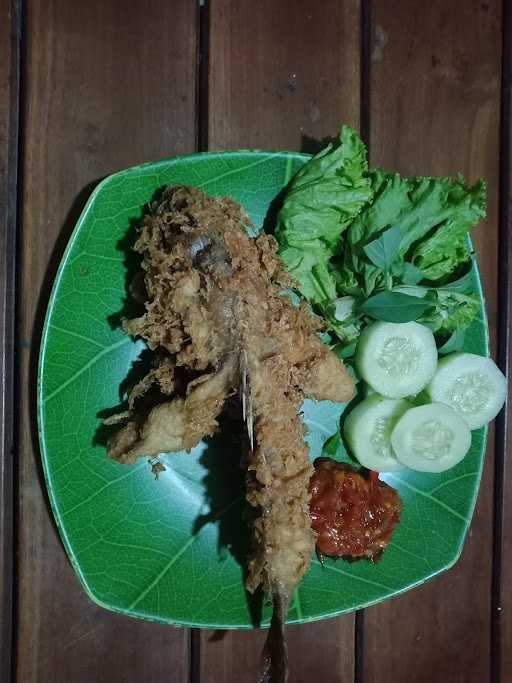 Seafood Aulia 8