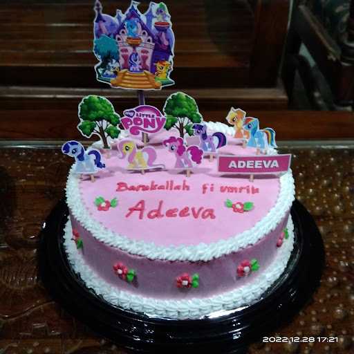 Afifa Cake 6