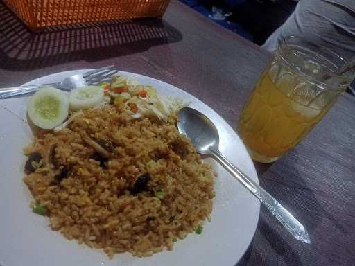 Nasi Goreng Gila 1