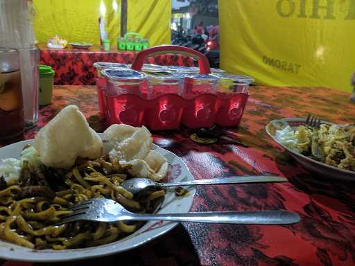 Nasi Goreng & Mie Thio . Pak Tasono 5