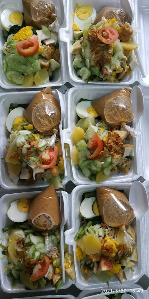 Warung Pecel & Gado Gado Ibu Sasmini 3