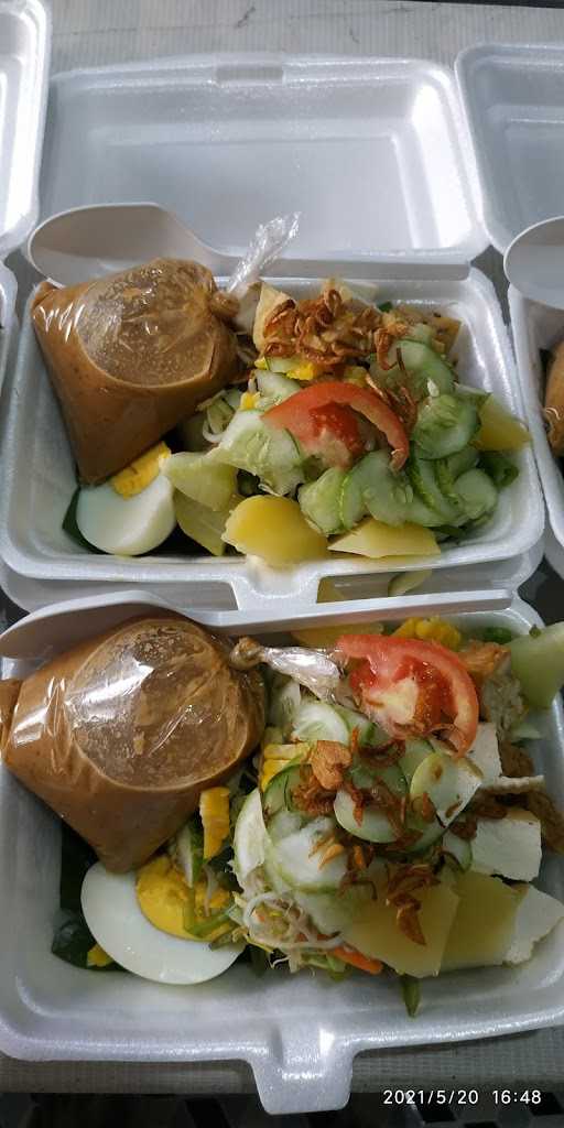 Warung Pecel & Gado Gado Ibu Sasmini 1