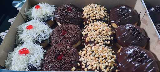 Donat Dzaky Real 1