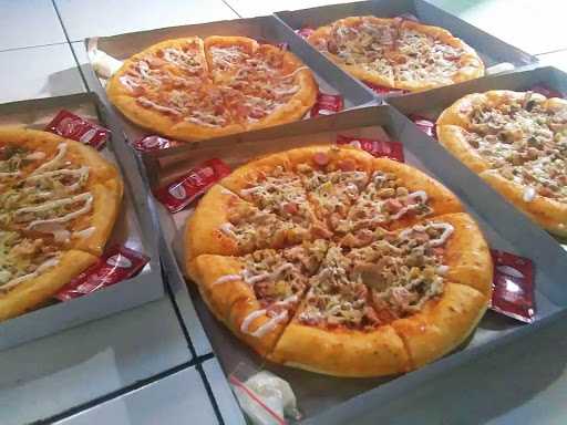 Pizza Athira Engsi 1