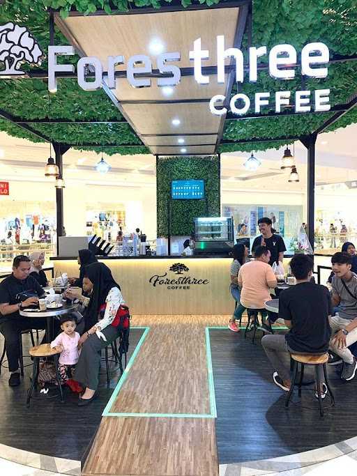 Kopi Kenangan - Living World Pekanbaru 9