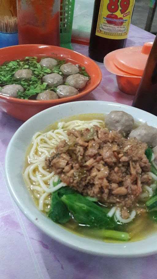 Mie Ayam Dan Bakso Bayu 8