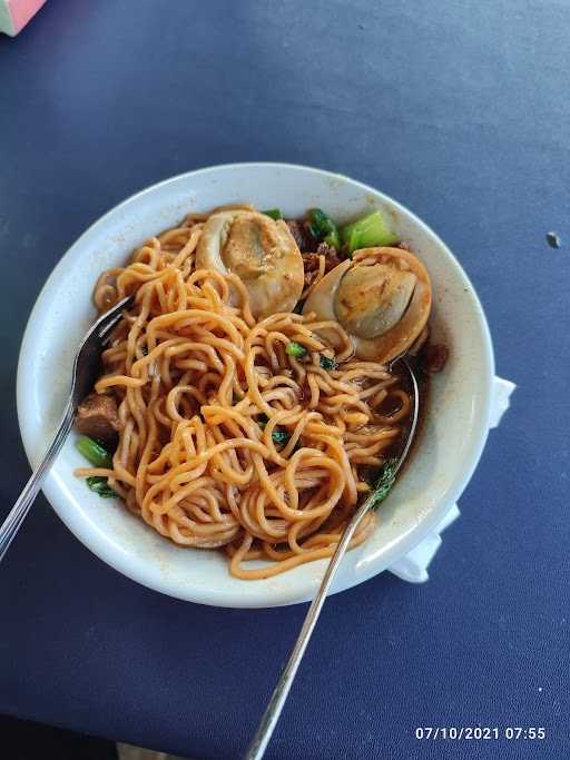 Mie Ayam Pak De 3