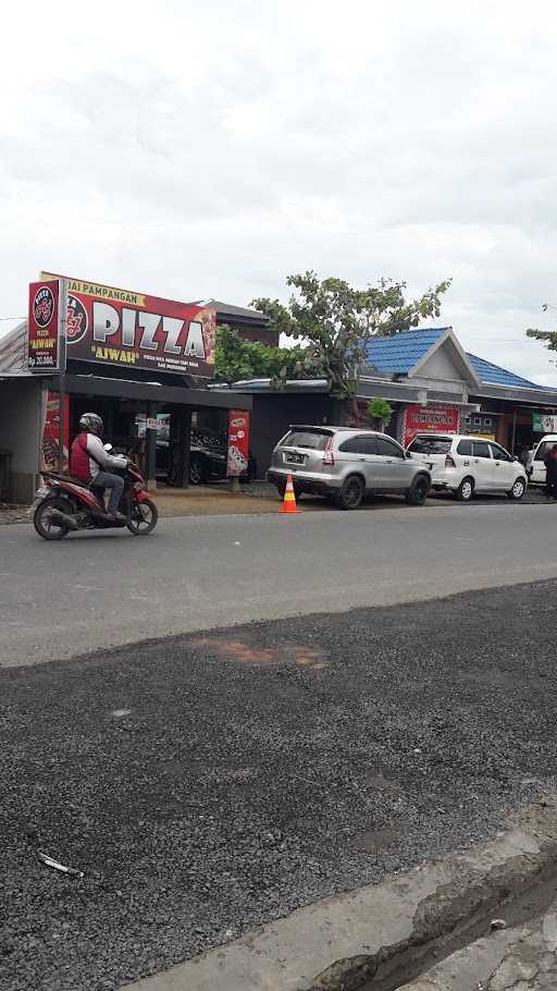 Pizza Ajwah Martapura 9