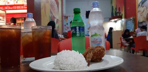 Rocket Chicken Tanjung Rema 1