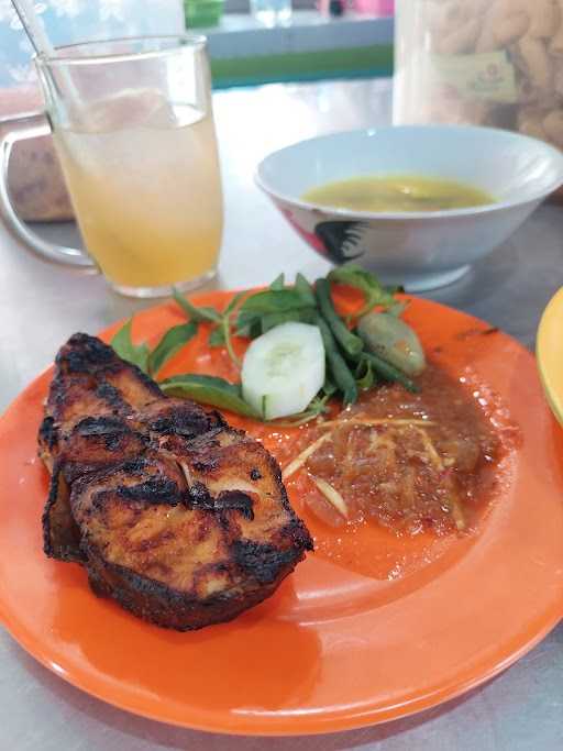 Warung Makan H . Madi 2