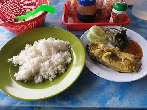 Rumah Makan Mama Ina 2