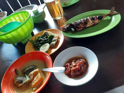 Rumah Makan Murni 8