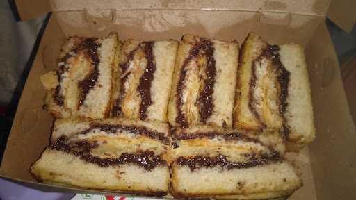 Roti Bakar Mas Montir 4