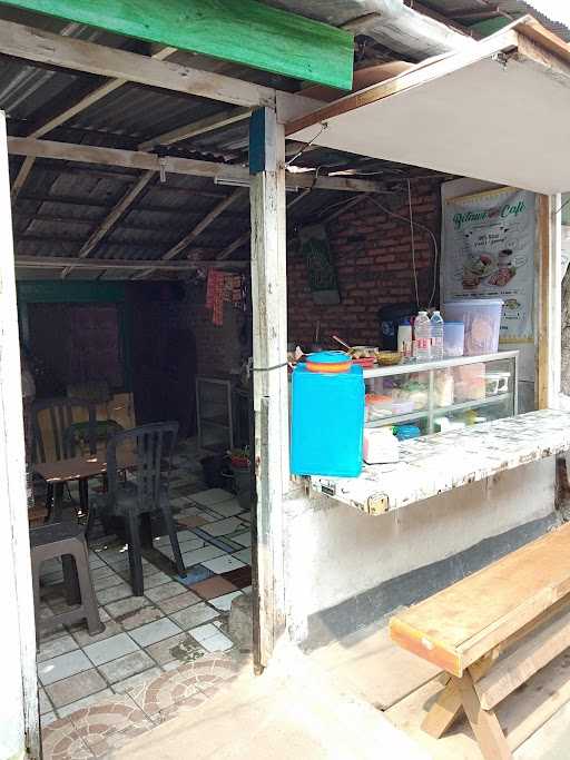 Betawi Cafe Mpok Lia 4