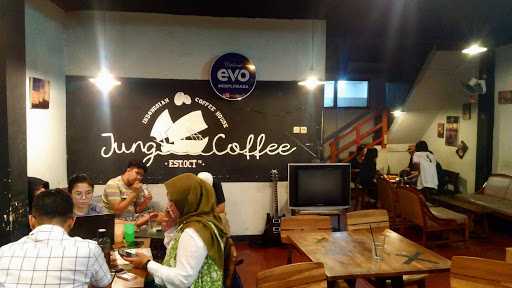 Jung Coffee Bonser 5