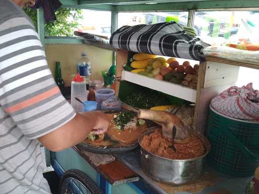 Gado Gado Nasi Lontong 89 1