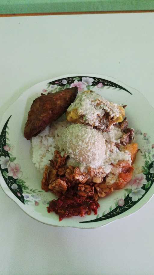 Gudeg Bu Darmo Asli Jogja 7