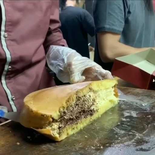 Martabak Favourite Rawamangun Cabang Matraman 2