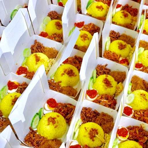 Nasi Kuning Manado Oma Zes 4